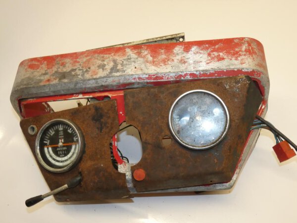 IHC 353 Armaturenbrett Traktormeter ( funktion nicht geprüft )