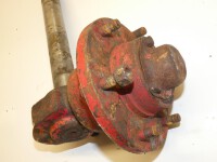 IHC 353  Achsschenkel links