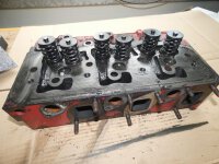 IHC 433 533 383 353 D-155 Zylinderkopf