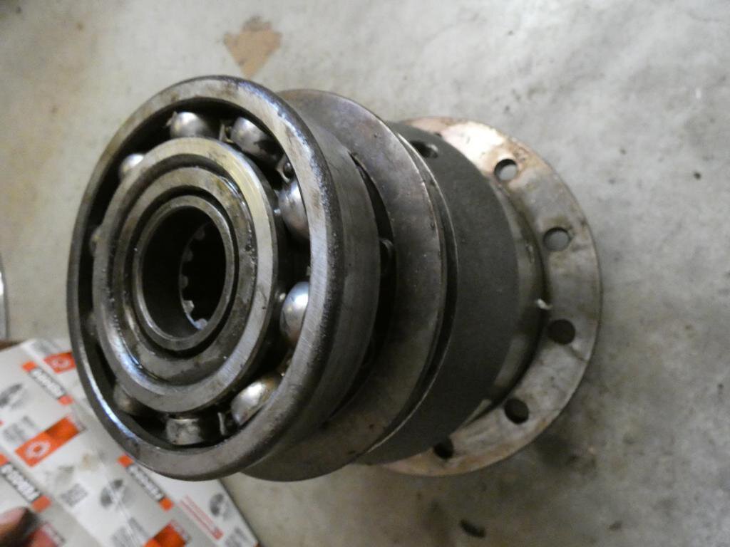 32 CC POMPA IDRAULICA ADATTABILE PER CASE STEYR NEW HOLLAND Rif. 5192659 - Foto 4