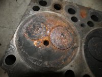 Steyr 8080 Turbo WD 411 Zylinderkopf zum überarbeiten