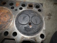 Steyr 8080 Turbo WD 411 Zylinderkopf zum überarbeiten