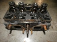 Steyr 8080 Turbo WD 411 Zylinderkopf zum überarbeiten