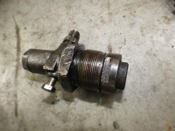 11er Deutz F1M414/46 Düsenstock Einspritzdüse