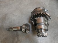 Deutz Agrotron 115 MK3 Differential Kegel Tellerrad ZF AS...