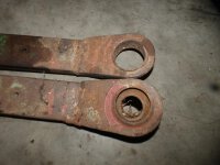 Deutz D40.2 Unterlenker ( defekt )