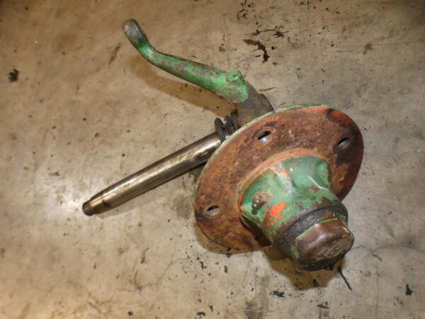 Deutz D40.2 Achsschenkel links