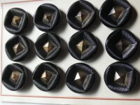 12 Stück Alte Glasknöpfe auf Musterkarte Antik Schwarz innen Gold schimmernd