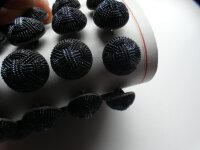 24 Stk Alte Glasknöpfe Knopfkarte Musterkarte Antik 18mm  Schwarz/bläulich schimmernd