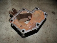 Fendt Farmer 104 S Flansch für Wasserpumpe...