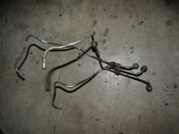 Fendt Farmer 104 S Einspritzleitungen MWM 226-3