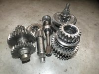 Fendt Farmer 104 S Getriebezahnräder