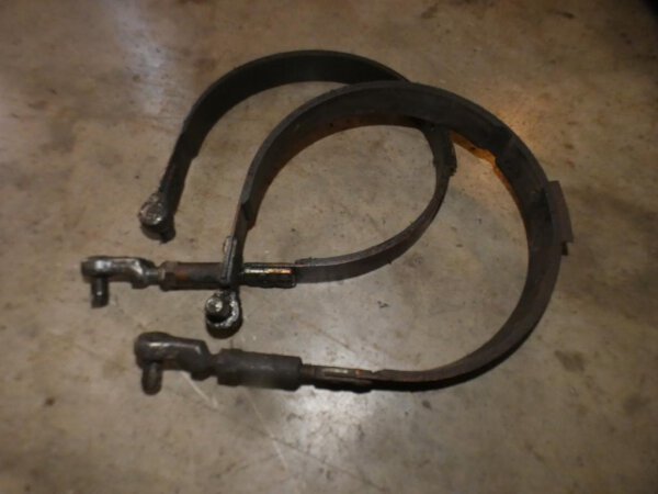 Fendt Farmer 104 S Bremsband links und rechts