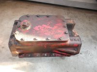 IHC Mc Cormick 523 Ölwanne D-179