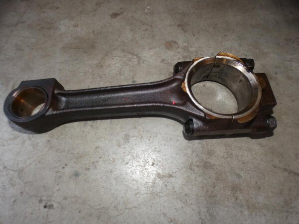 IHC Mc Cormick 523 553 633 Pleuelstange Pleuel  D-179