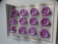 12 Stück Alte Glasknöpfe Flieder auf...