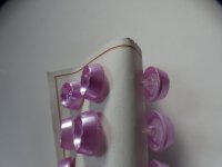 12 Stück Alte Glasknöpfe Flieder auf Musterkarte Knopfkarte Antik ca 23 mm