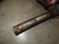 IHC Mc Cormick 523 624 Achsschenkel links