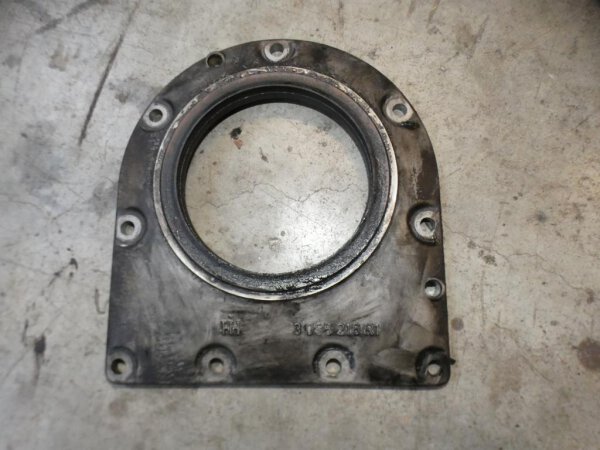 IHC Mc Cormick 523 D-179 Simmeringdeckel für Kurbelwelle