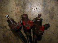 IHC Mc Cormick 523 633 D-179 Einspritzdüsen Düsenstock