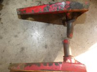 IHC Mc Cormick 523 624 Halter für Unterlenker