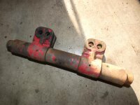 IHC Mc Cormick 523 624 Halter für Unterlenkerketten