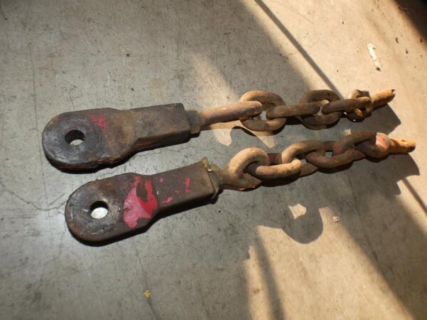 IHC Mc Cormick 523 624 Unterlenkerketten !