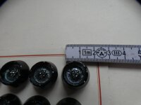 24 Stück Alte Glasknöpfe auf Musterkarte Knopfkarte Antik ca.18mm schwarz/silber