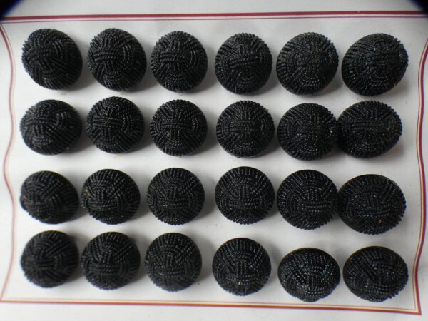 24 Stück Alte Glasknöpfe auf Musterkarte Knopfkarte Antik ca.18mm Schwarz