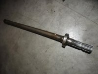 IHC MC Cormick D-326 324 Zapfwelle