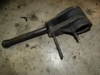 IHC Mc Cormick D-326 324 Krafthebernocken Umlenkhebel