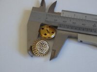 24 Alte Metallknöpfe Antik Tracht ca 17mm Gold