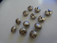 24 Alte Metallknöpfe Silber ca 16mm