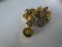 12 Stck. Metallknöpfe Antik Gold Tracht ca.10mm