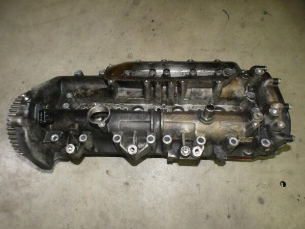 Iveco Daily 2.3 VI 35S16 Ventildeckel mit Nockenwellen