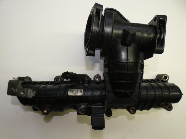 Iveco Daily 2.3 VI 35S16 Ansaugbrücke 0504384189 Ansaugkrümmer