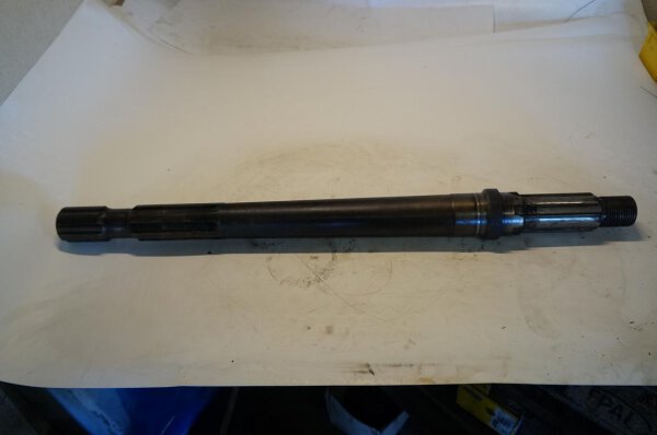 HELA D24 rechts Steckachse